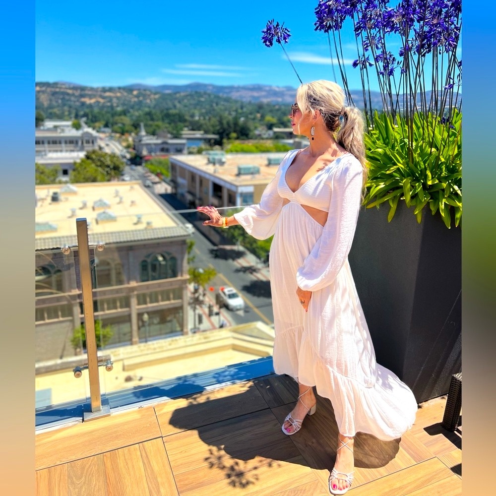 Vici White Long Sleeve Maxi Dress
